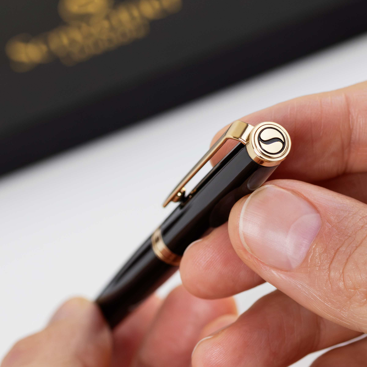 Scriveiner Premium Daily Black Gold Ballpoint Pen