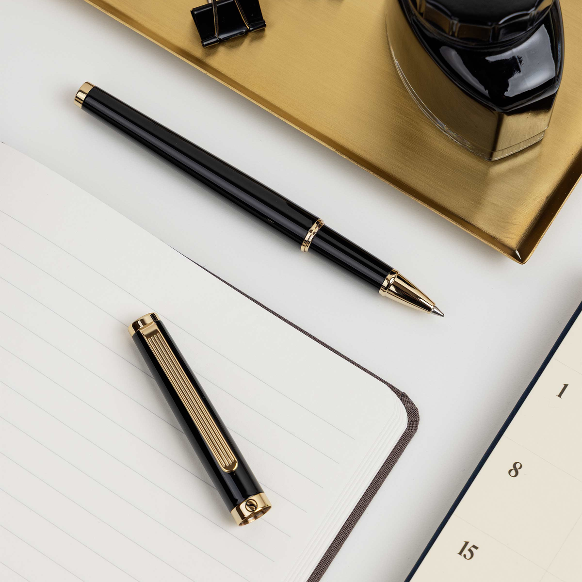 Scriveiner Premium Daily Black Gold Rollerball Pen