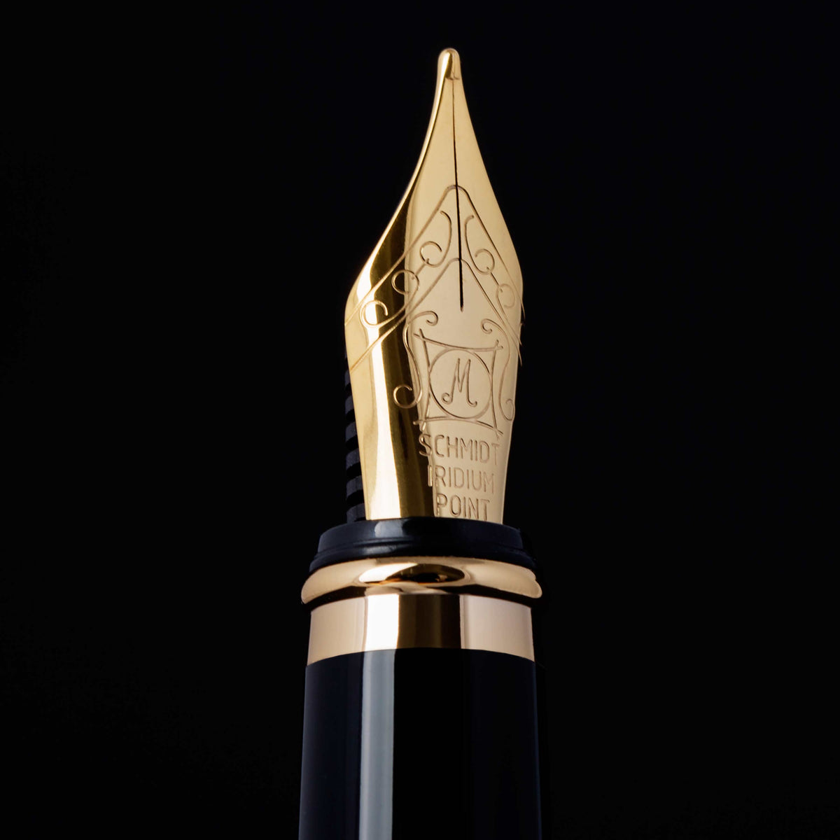 Stylo-plume classique Scriveiner laqué noir - Pointe moyenne