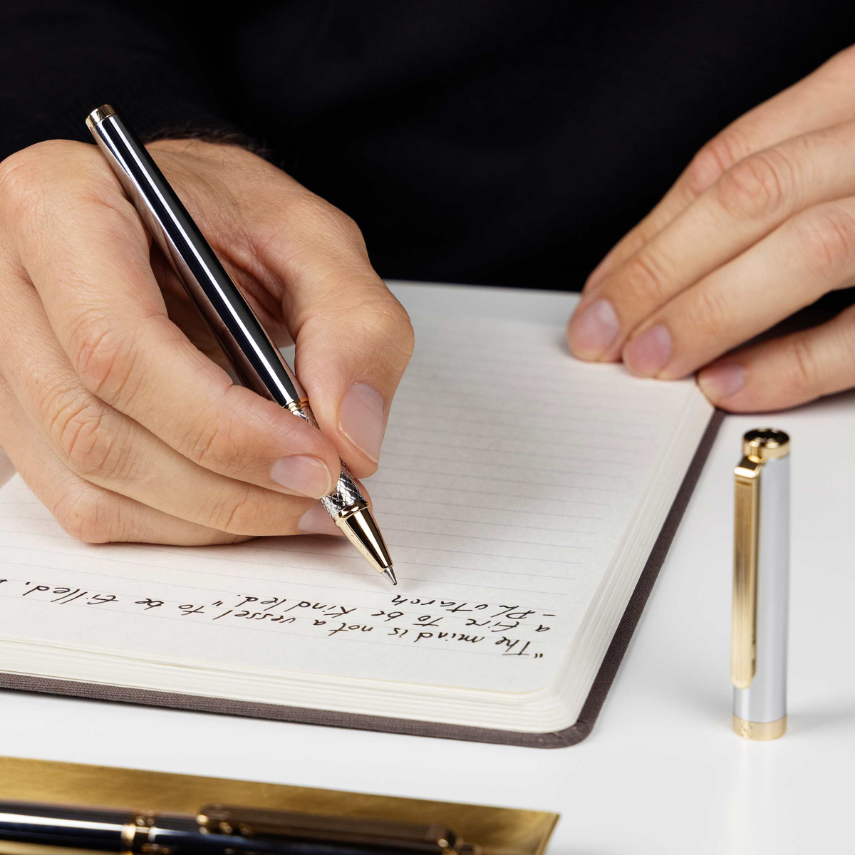 Scriveiner Premium Daily Silver Gold Rollerball Pen